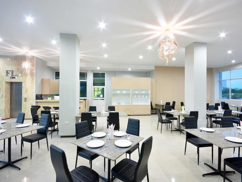 สยามโกลเดนเพลซ Hotel กรุงเทพมหานคร ภายนอก รูปภาพ